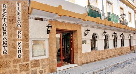 Restaurante "El Faro" trae gastronomía de Cantabria a Cádiz