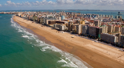 Playa de la Victoria entre las 10 mejores playas de España para ir en familia 2015