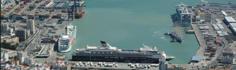 I Jornada de Puertas Abiertas del Puerto de Cádiz: Exposición y paseo en barco