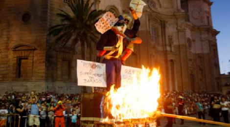 Noche de San Juan Cádiz 2015: Programación Quema de Juanillos
